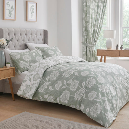 Chrysanthemum Duvet Cover Set in Green