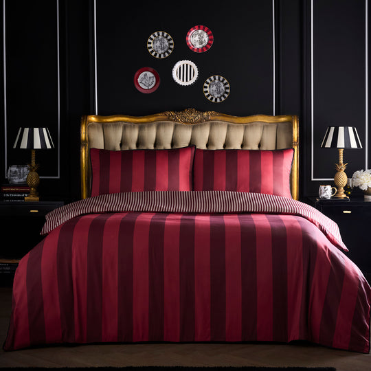 Festivo Circus Stripe Duvet Cover Set in Red