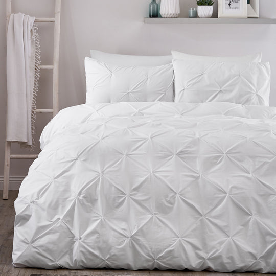 Lara Duvet Cover Set in White