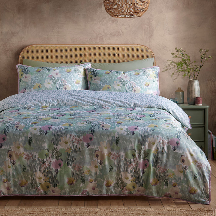 Abstract Floral Duvet Cover Set in Green