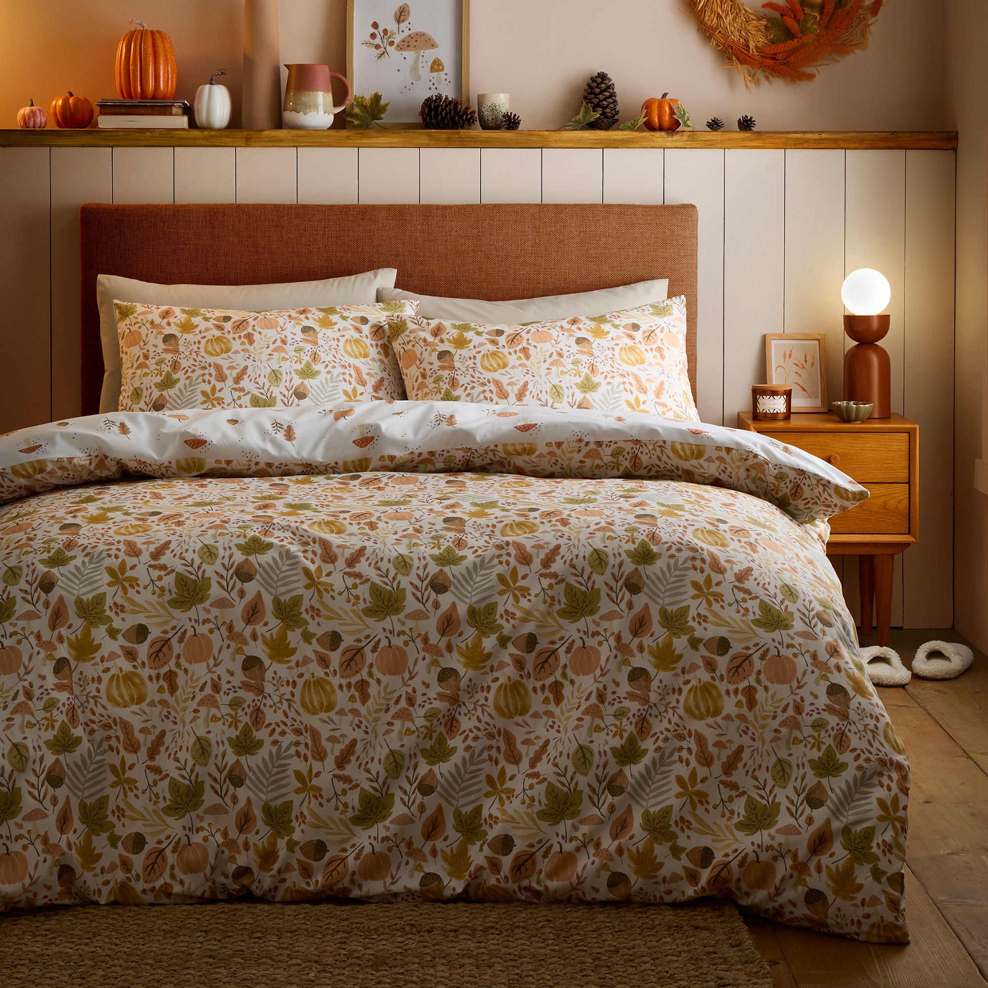 Autumn Foliage Duvet Cover Set in Natural - Duvet Cover Set - Dreams & Drapes