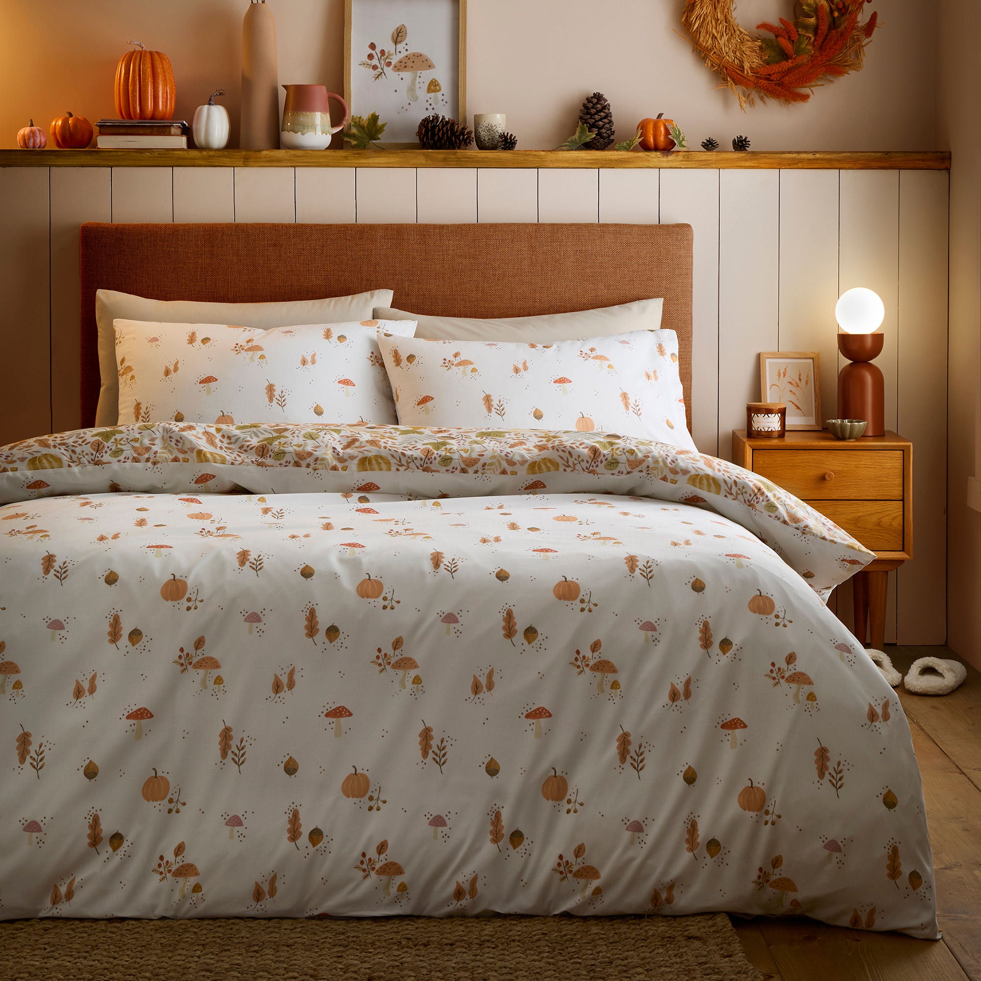 Autumn Foliage Duvet Cover Set in Natural - Duvet Cover Set - Dreams & Drapes
