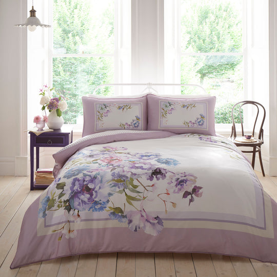 Arley Duvet Cover Set in Mauve