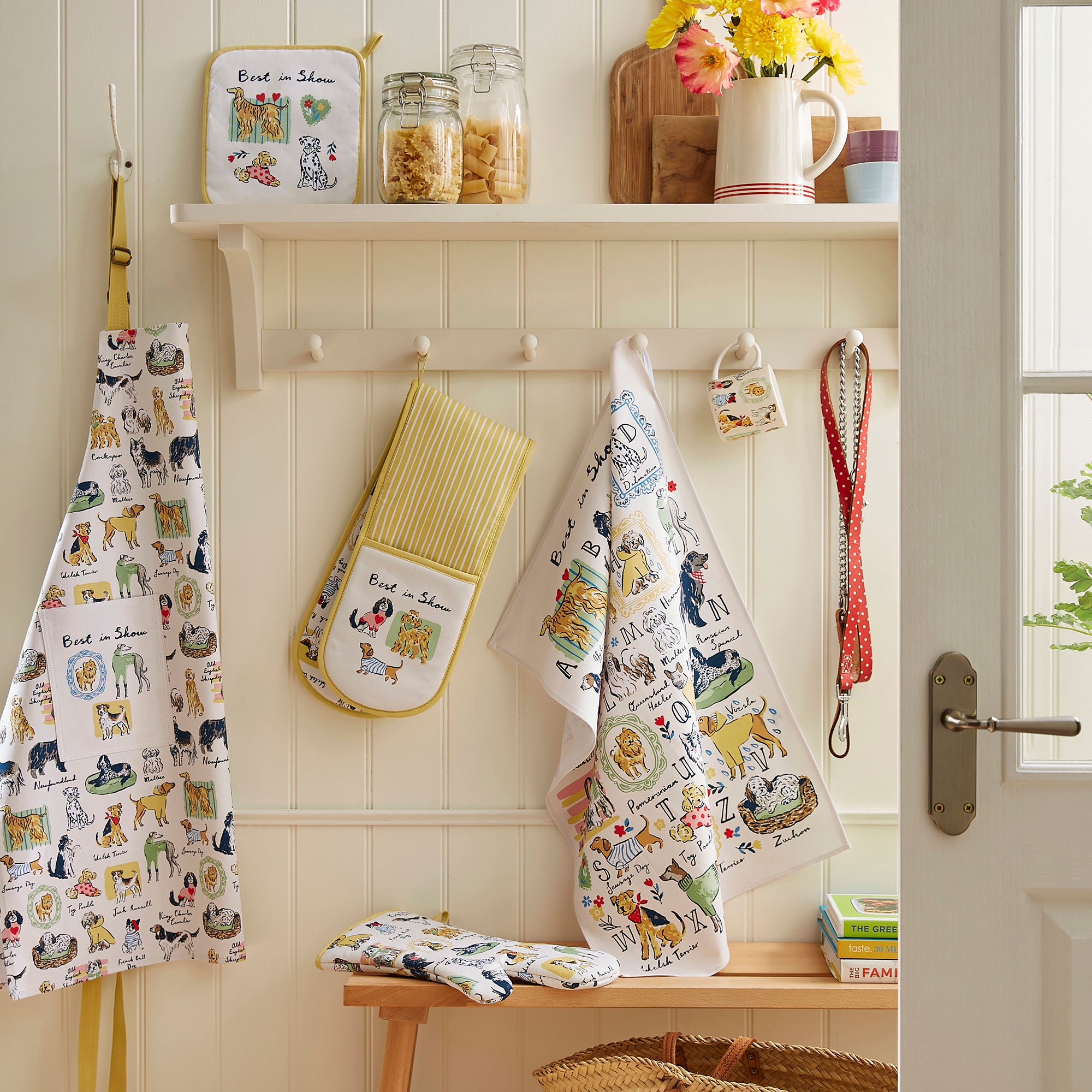 Ulster Weavers Best In Show Tray - Small One Size in Multi - Tray - Ulster Weavers