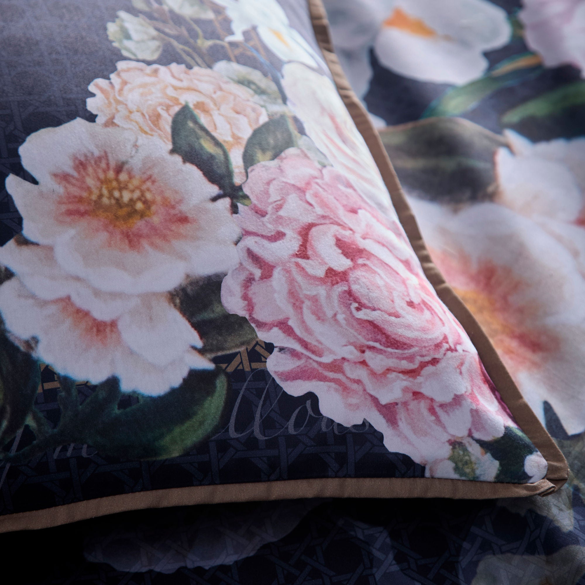 Bouquet List Duvet Cover Set in Navy - Duvet Cover Set - Laurence Llewelyn-Bowen