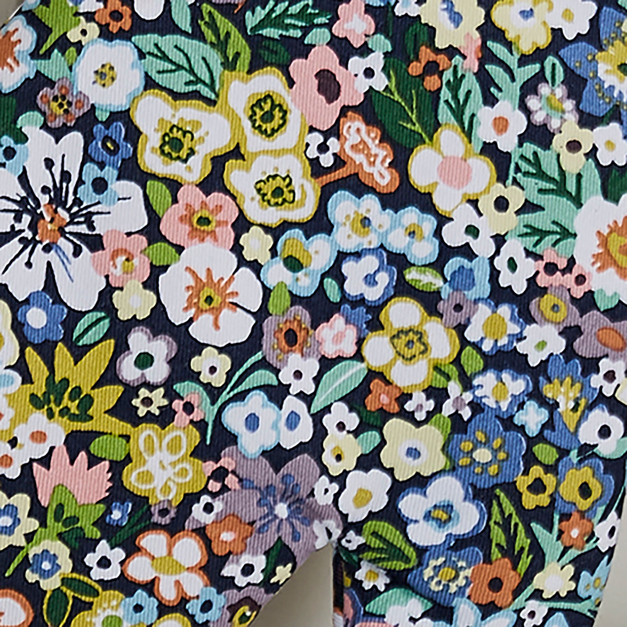 Ulster Weavers Confetti Floral Gauntlet Oven Glove One Size in Multi - Gauntlet Oven Glove - Ulster Weavers