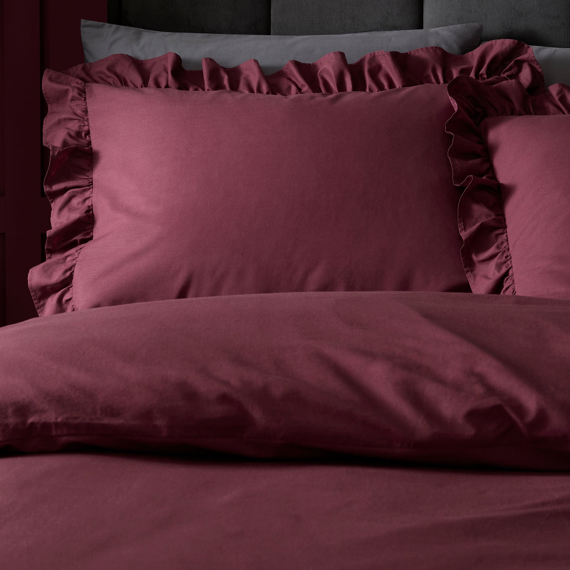 Cassia Frill Duvet Cover Set in Berry