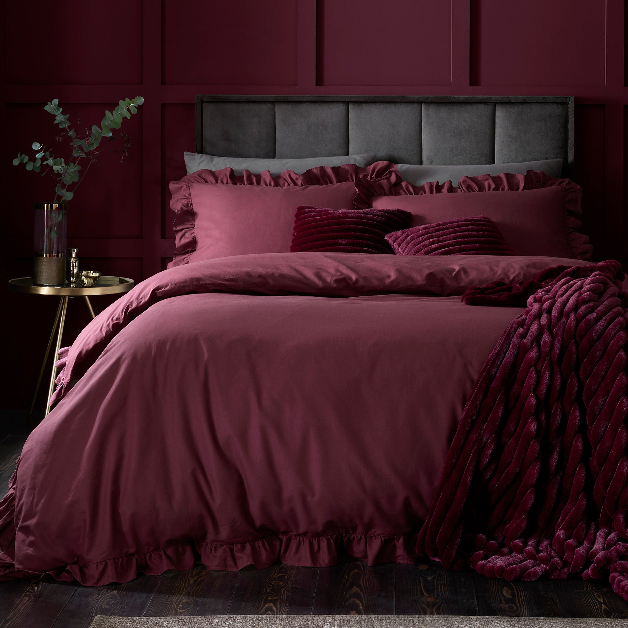 Cassia Frill Duvet Cover Set in Berry