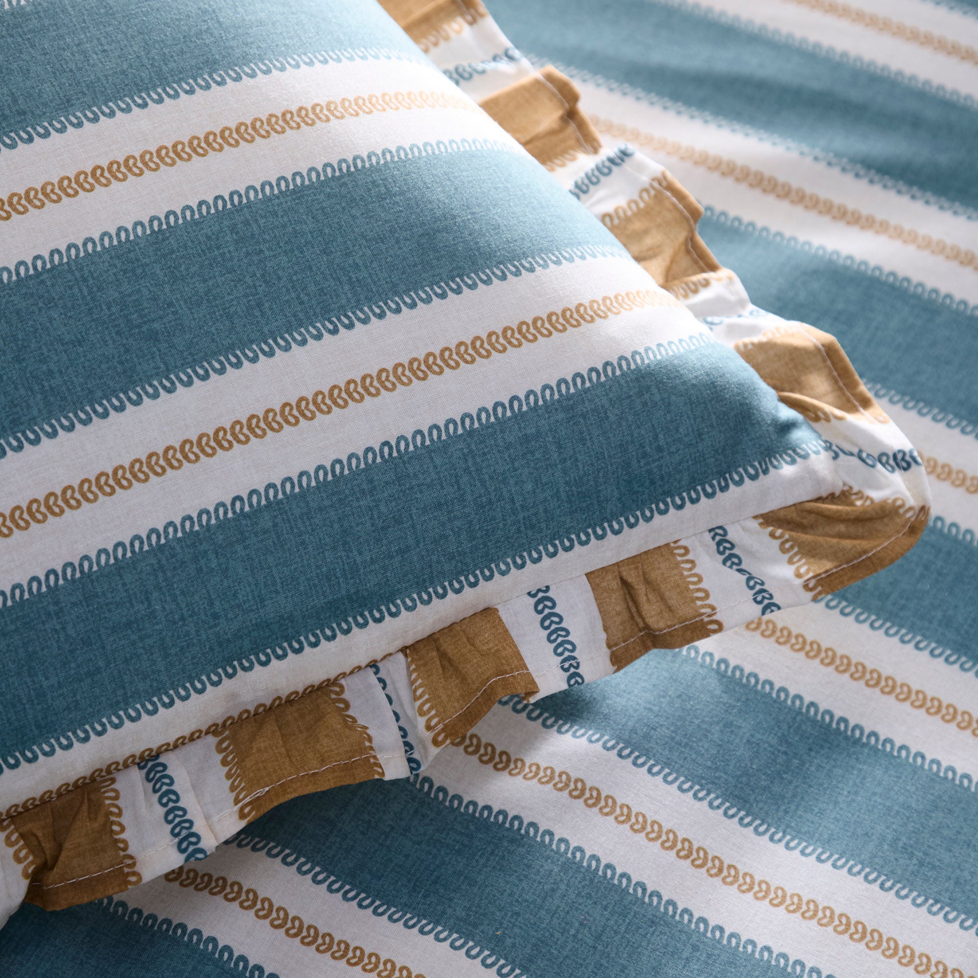 Eloise Stripe Duvet Cover Set in Teal