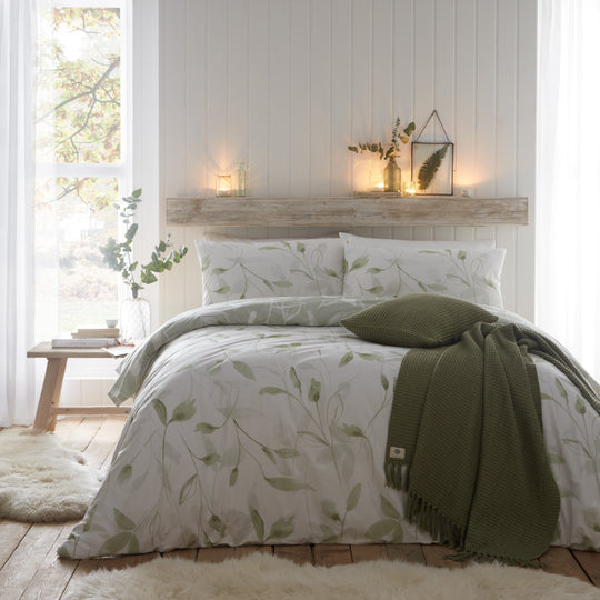Eliza Duvet Cover Set in Green