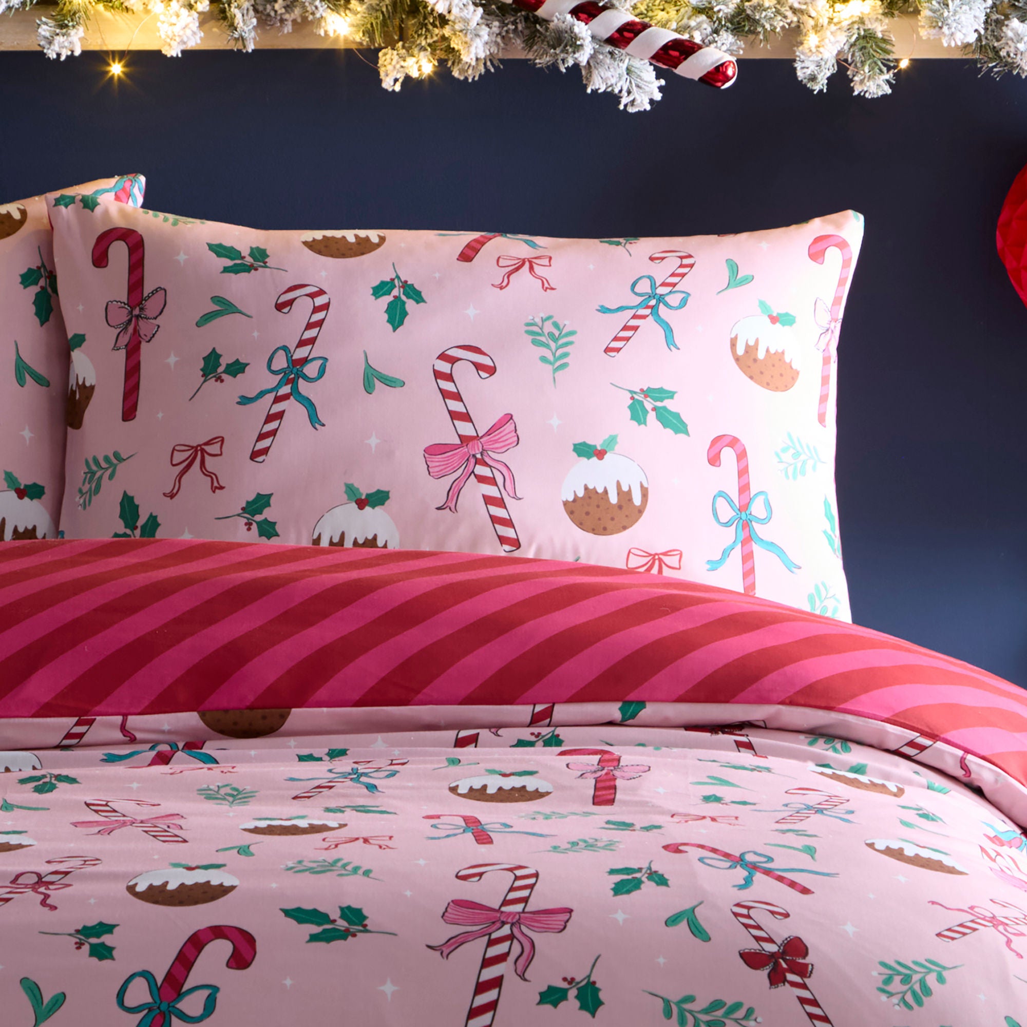 Festive Fancy Christmas Duvet Cover Set in Pink - Duvet Cover Set - Fusion