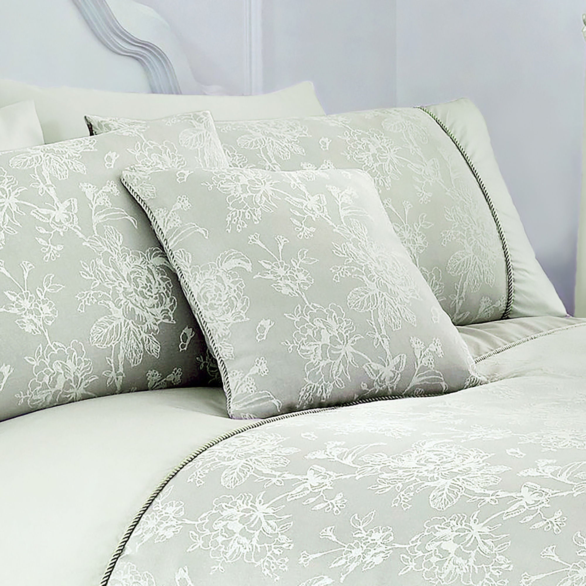 Jasmine Cushion in Green 43 x 43cm - Cushion - Dreams & Drapes