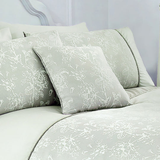 Jasmine Cushion in Green 43 x 43cm