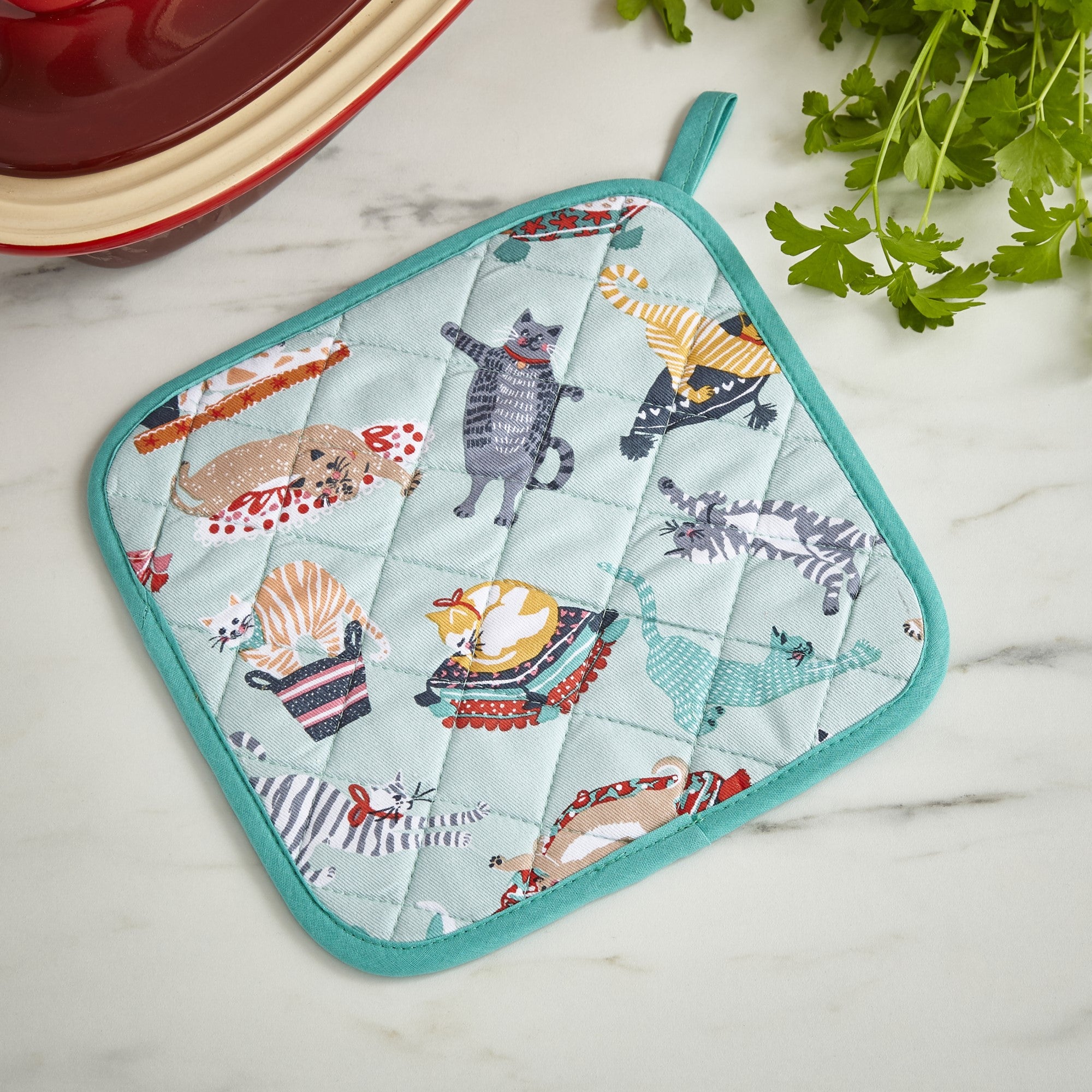 Ulster Weavers - Kitty Cats (100% Cotton Outer; 100% Polyester wadding, Blue) - Pot Mat - Ulster Weavers