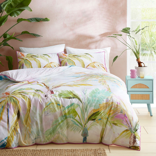 Leilani Duvet Cover Set in Green