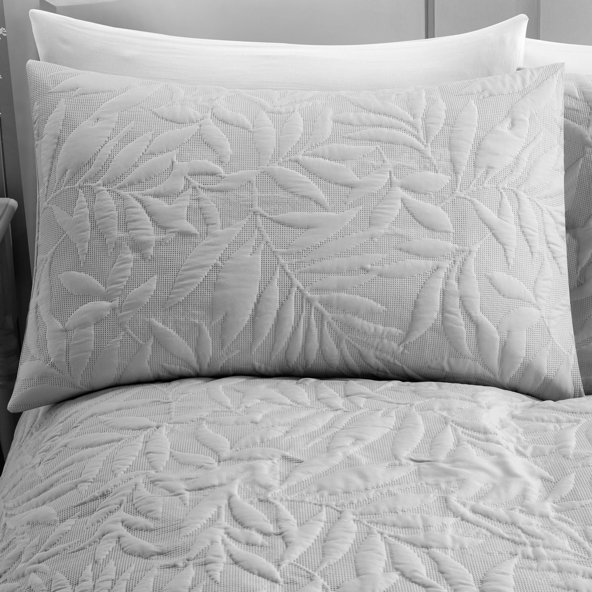 Luana Duvet Cover Set by Serene in Silver - Duvet Cover Set - Serene