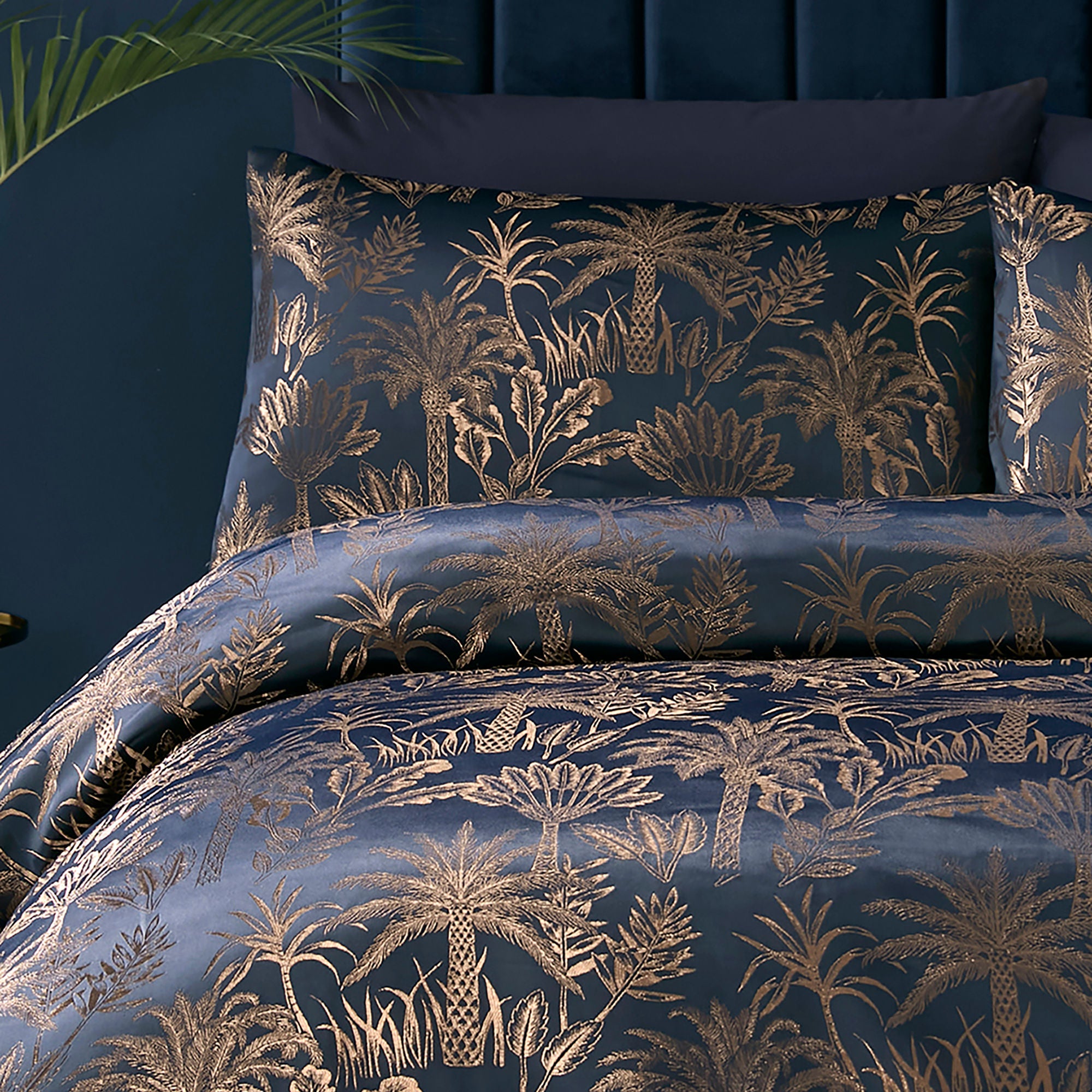 Midnight Palm Duvet Cover Set in Navy - Duvet Cover Set - Soiree