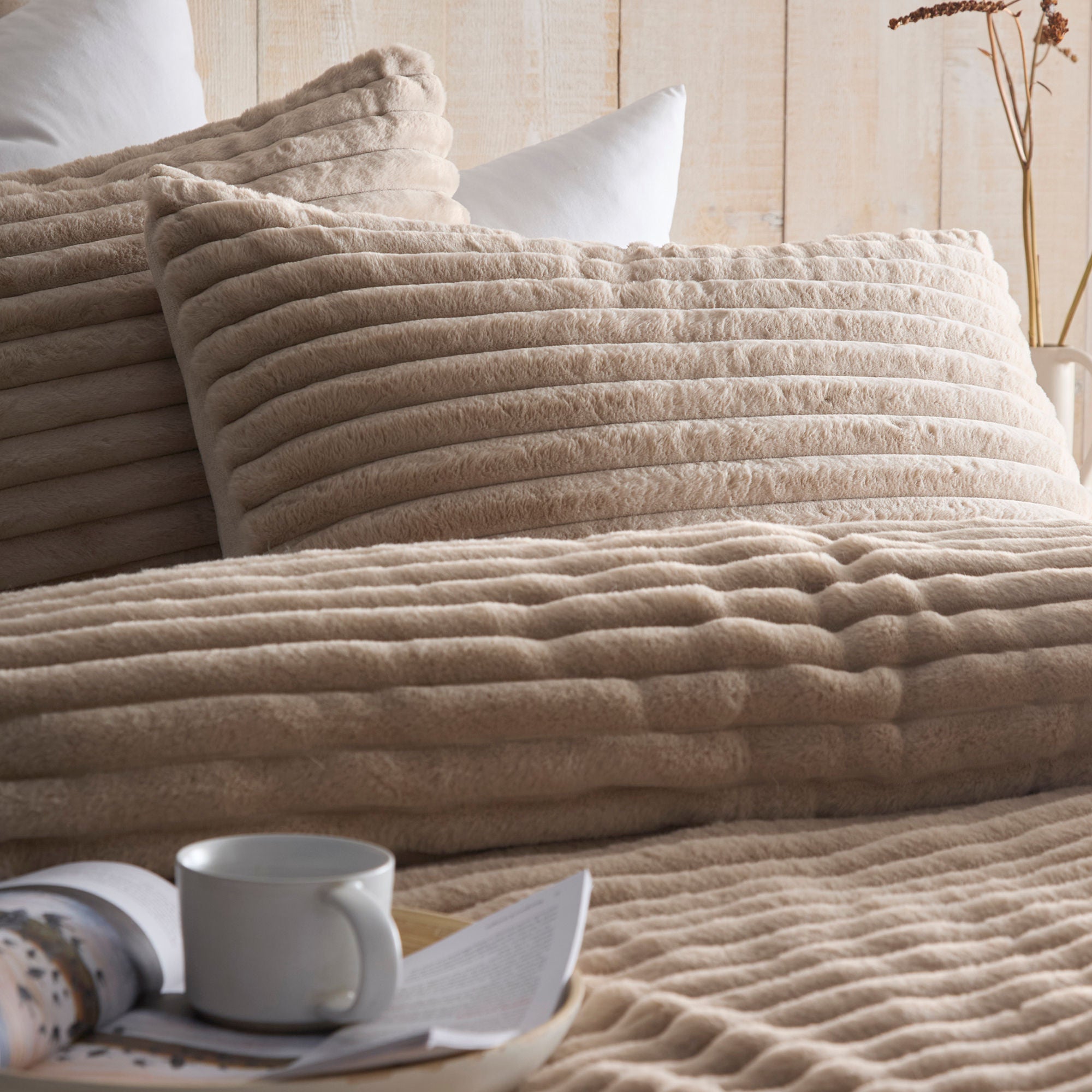 Morritz Duvet Cover Set in Natural