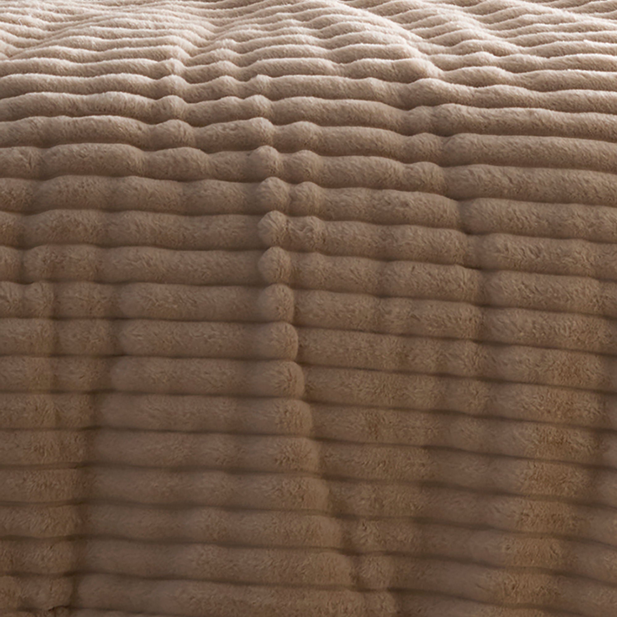 Morritz Duvet Cover Set in Natural