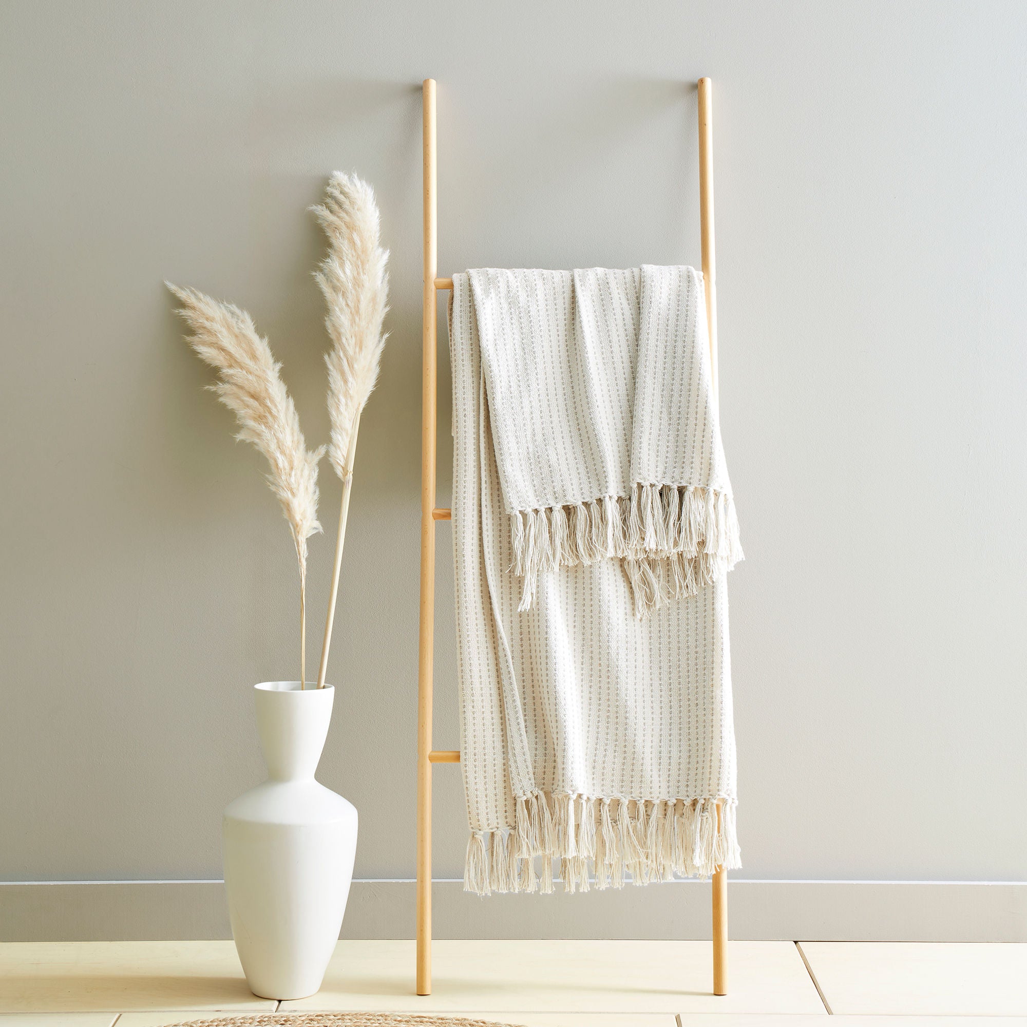 Quinn Throw in Cream 130 x 180cm - Throw - Drift