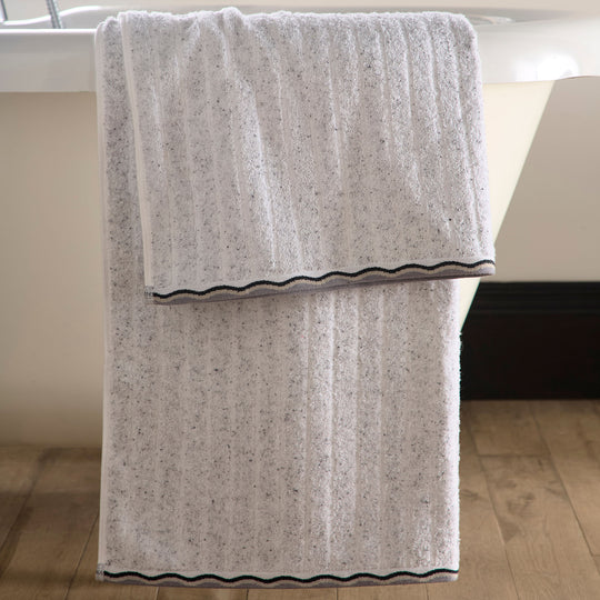 Speckle Rib Towels in White