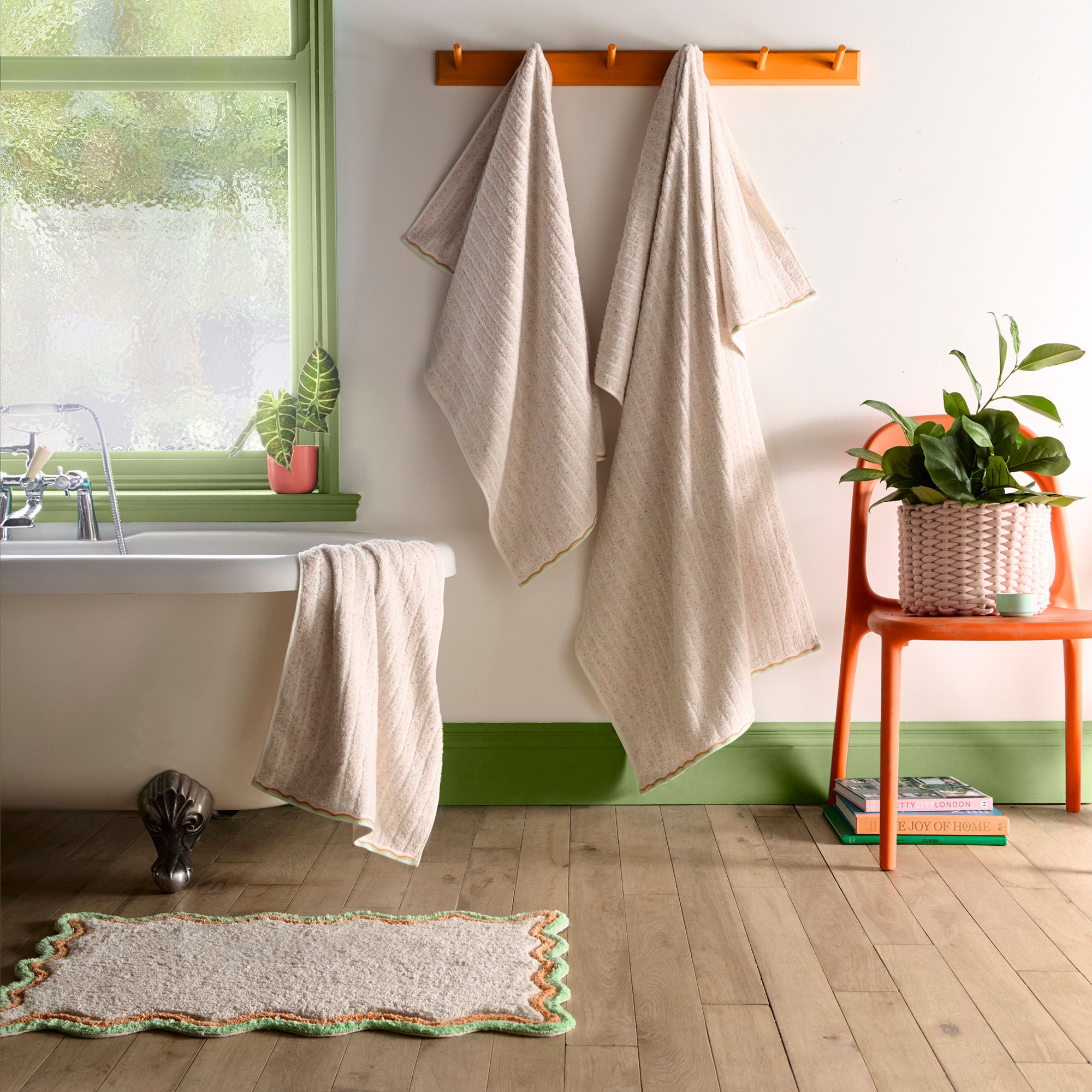 Scallop Bath Mat in Multi 50 x 80cm - Bath Mat - Fusion