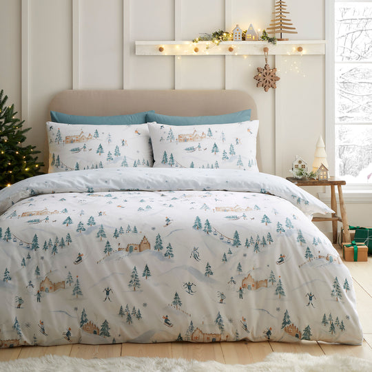 Ski Village Christmas Duvet Cover Set in Natural