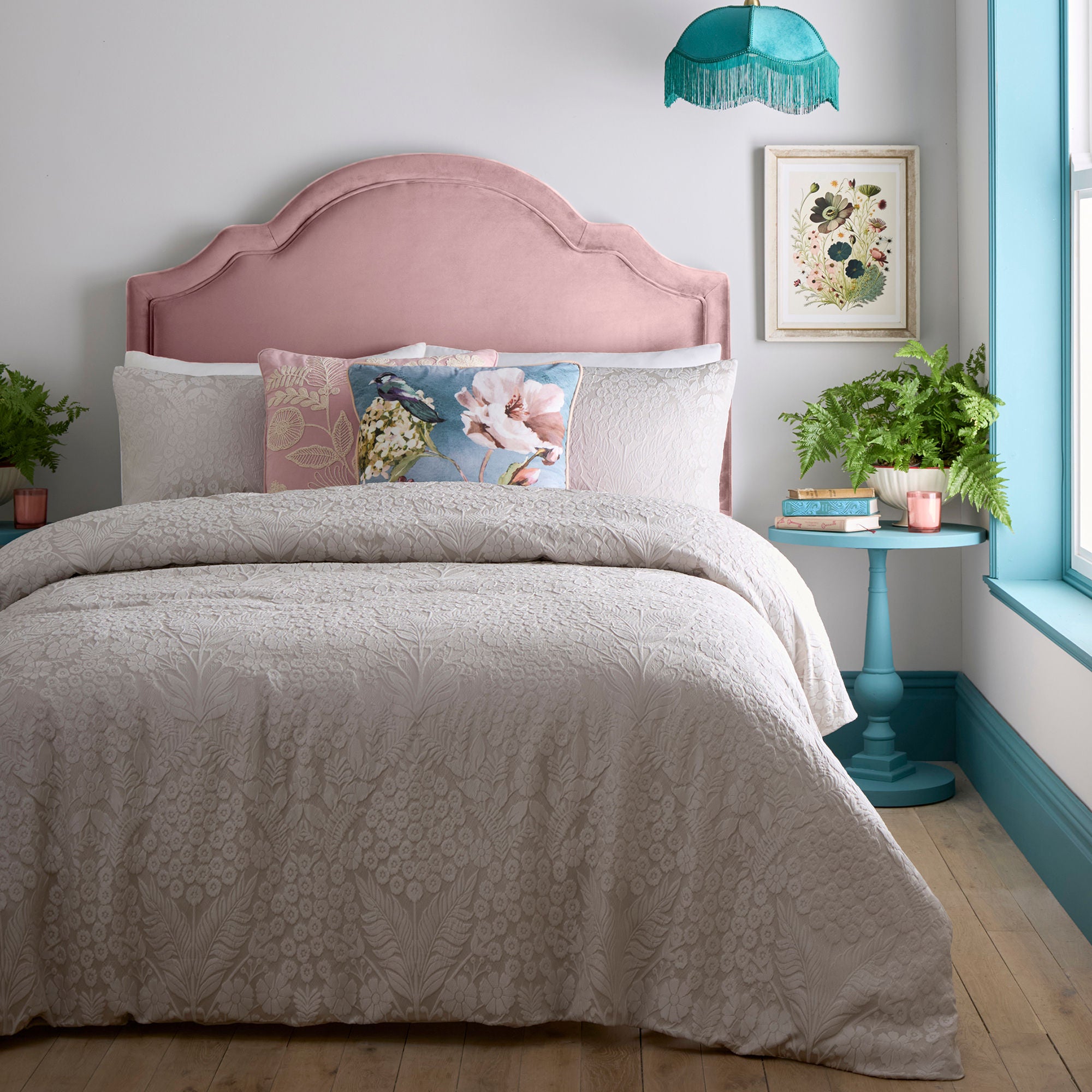 Toria Duvet Cover Set in Stone