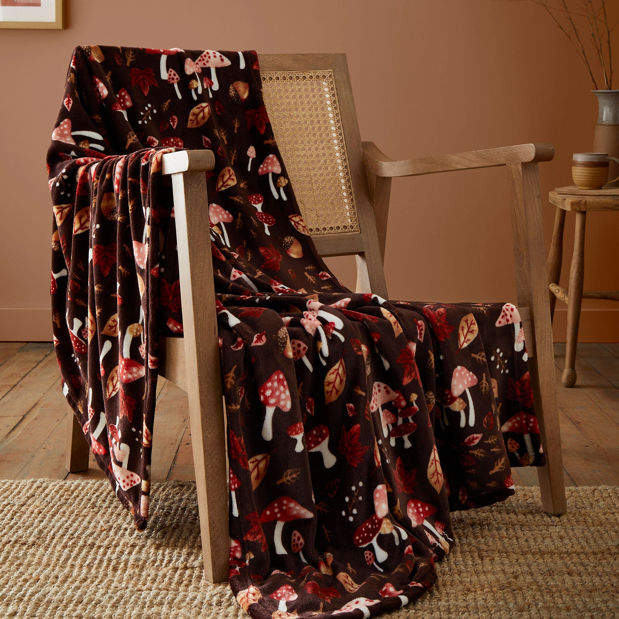 Woodland Dreams Throw in Chocolate 120 x 150cm - Throw - Fusion