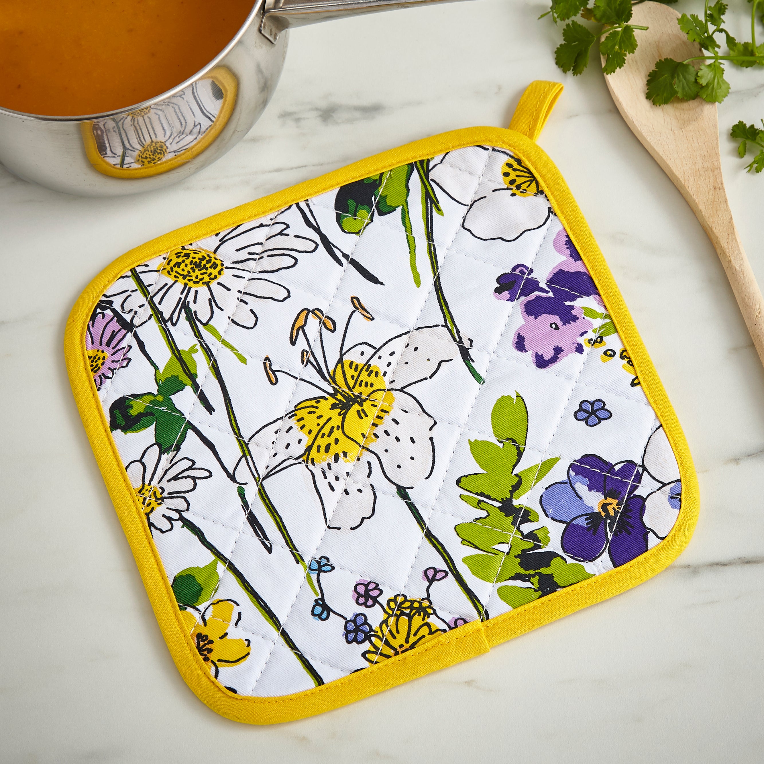 Ulster Weavers Heat Resistant Pot Mat - Wildflower (100% Cotton Outer; 100% Polyester wadding; CE marked) - Pot Mat - Ulster Weavers