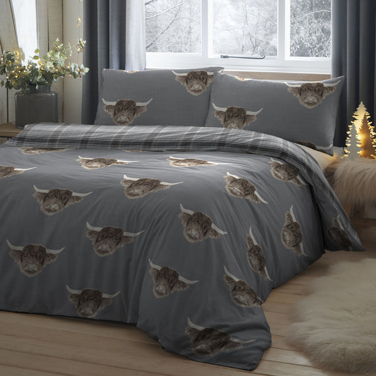 Highland Cow Duvet Cover Set in Grey