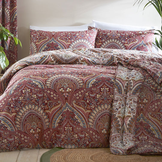 Palais Duvet Cover Set in Multicolour