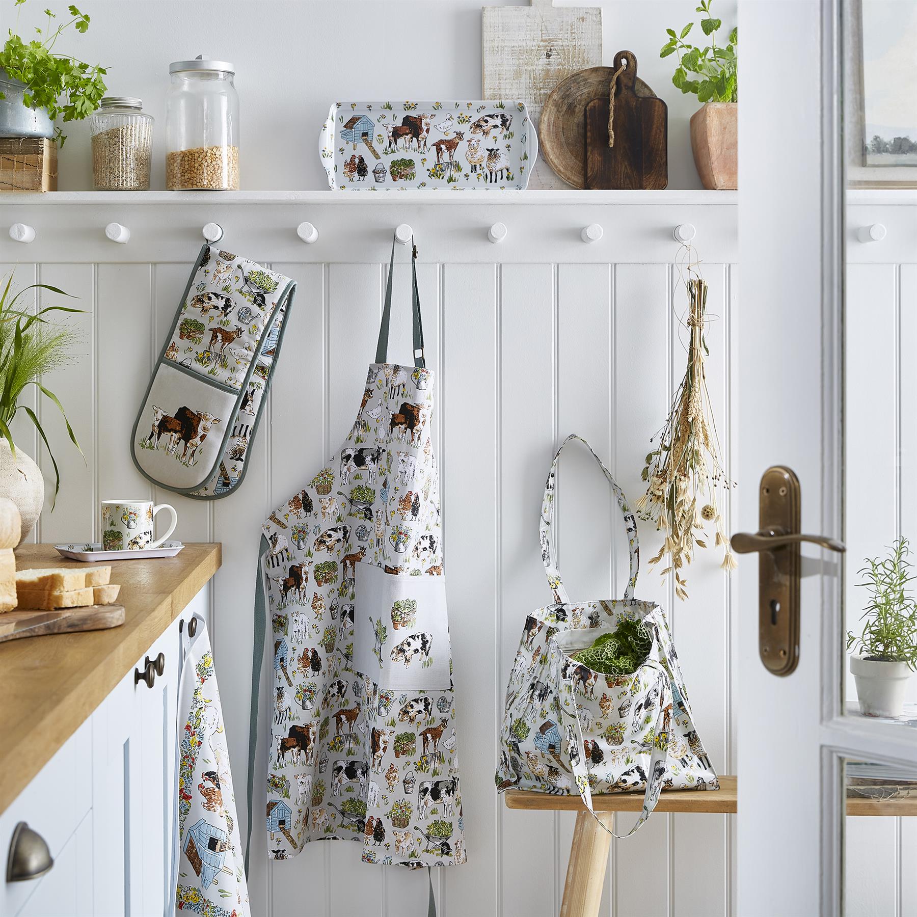 Ulster Weavers Portman Farm Apron - Cotton One Size in Grey - Apron - Ulster Weavers