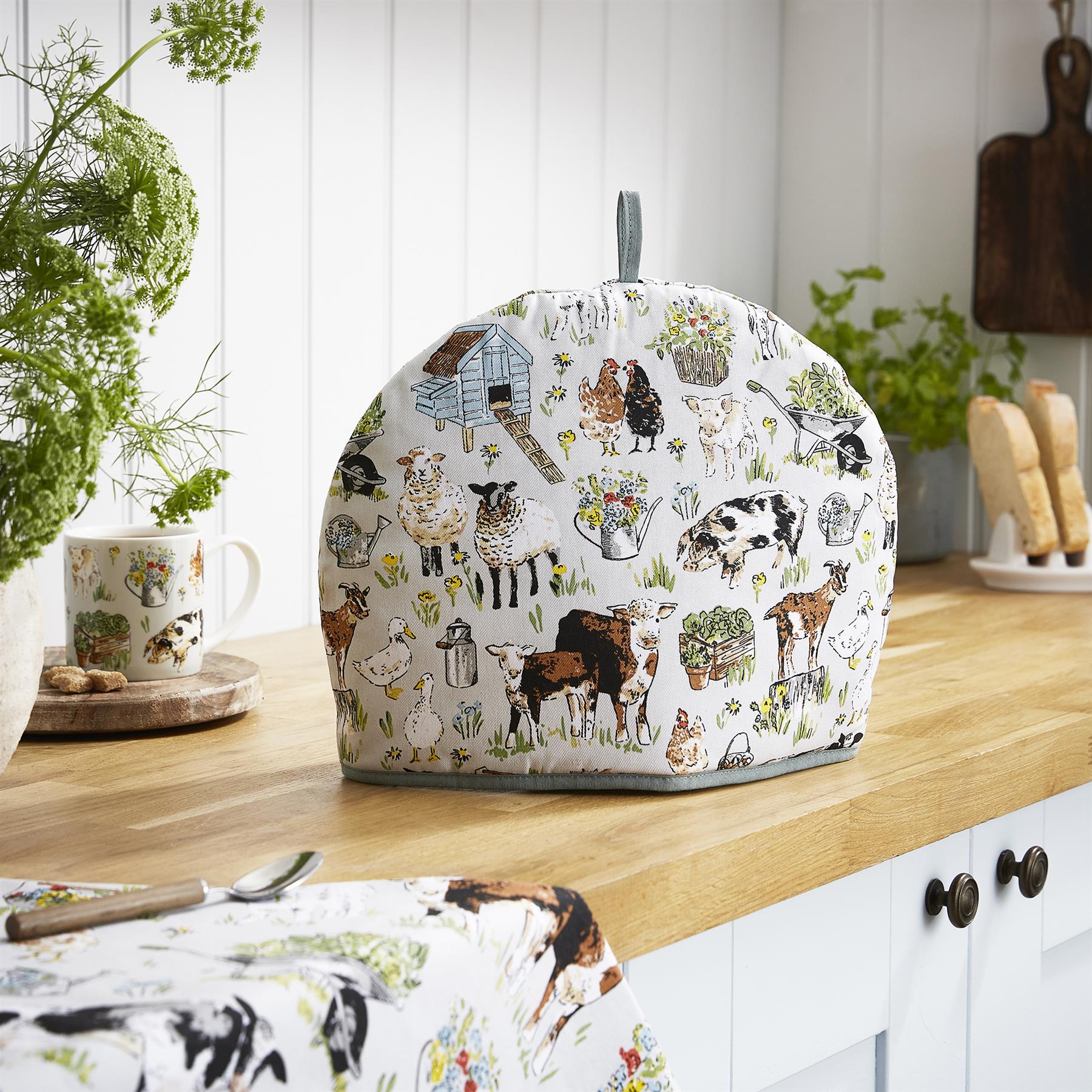 Ulster Weavers Portman Farm Tea Cosy One Size in Grey - Tea Cosy - Ulster Weavers