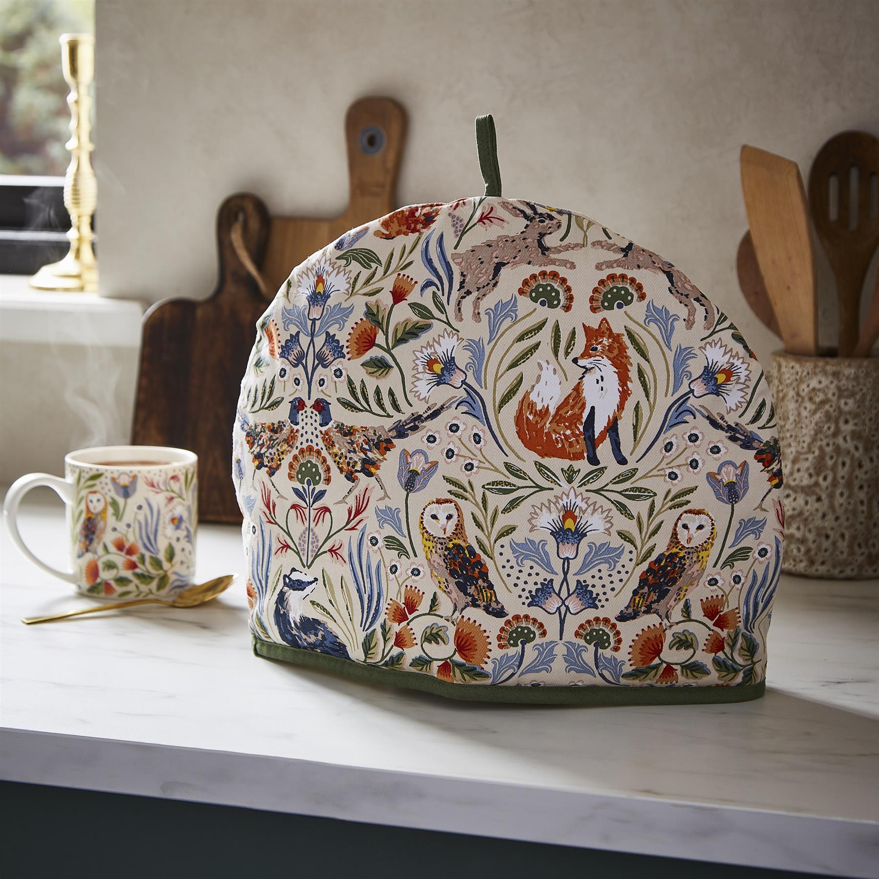 Ulster Weavers Blackthorn Tea Cosy One Size in Beige - Tea Cosy - Ulster Weavers